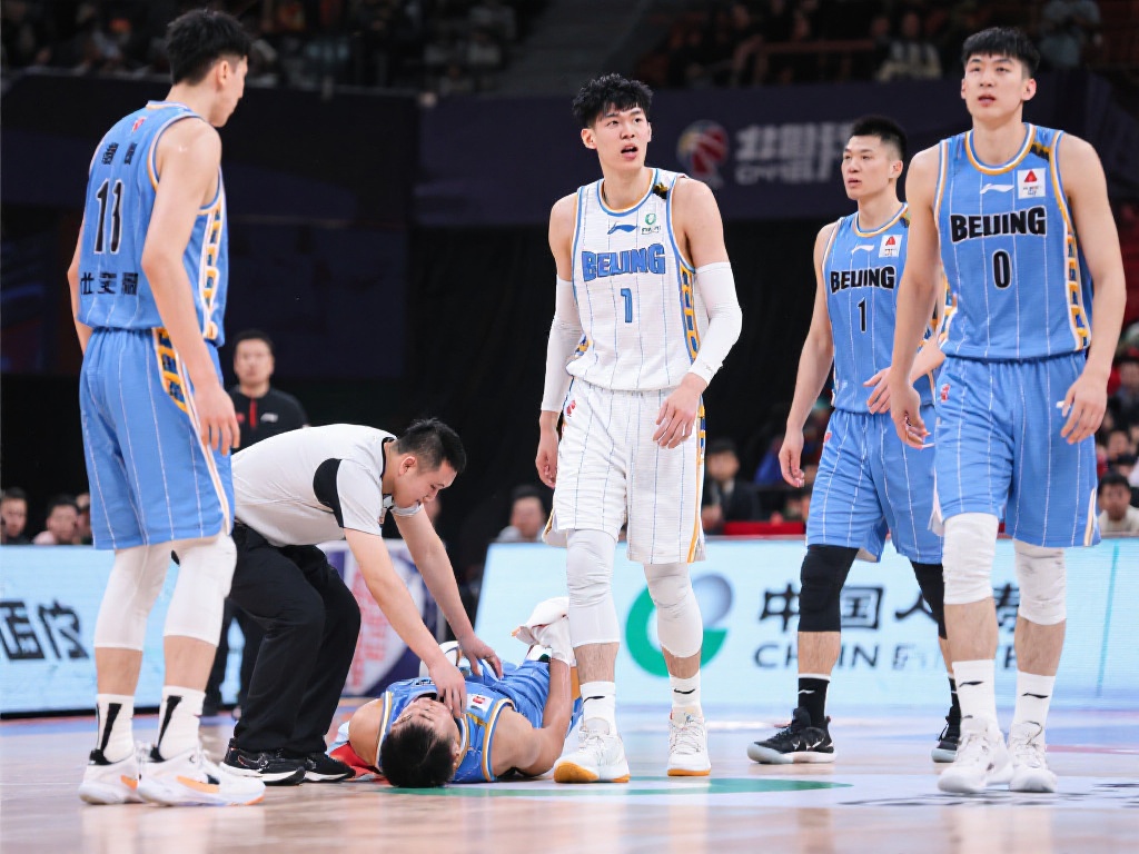 热血沸腾的 热血沸腾的